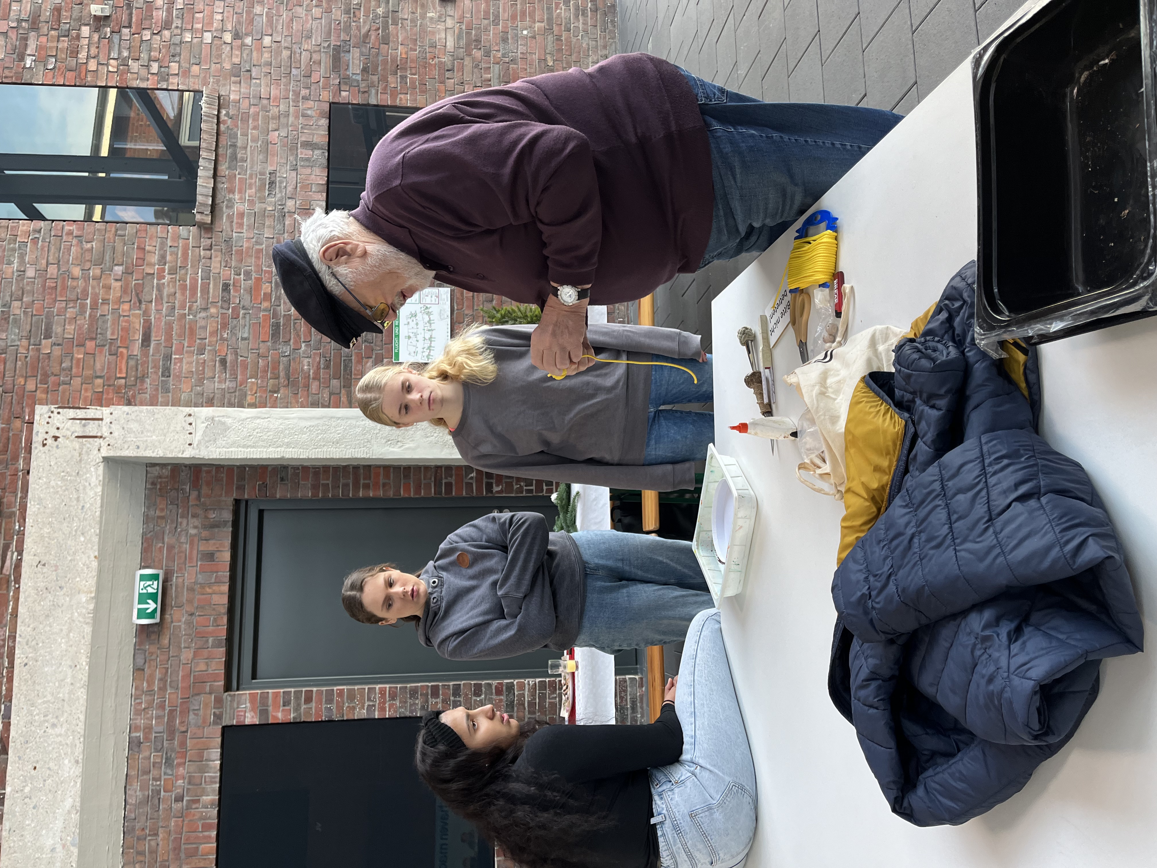 Weihnachtsbaumschmücken