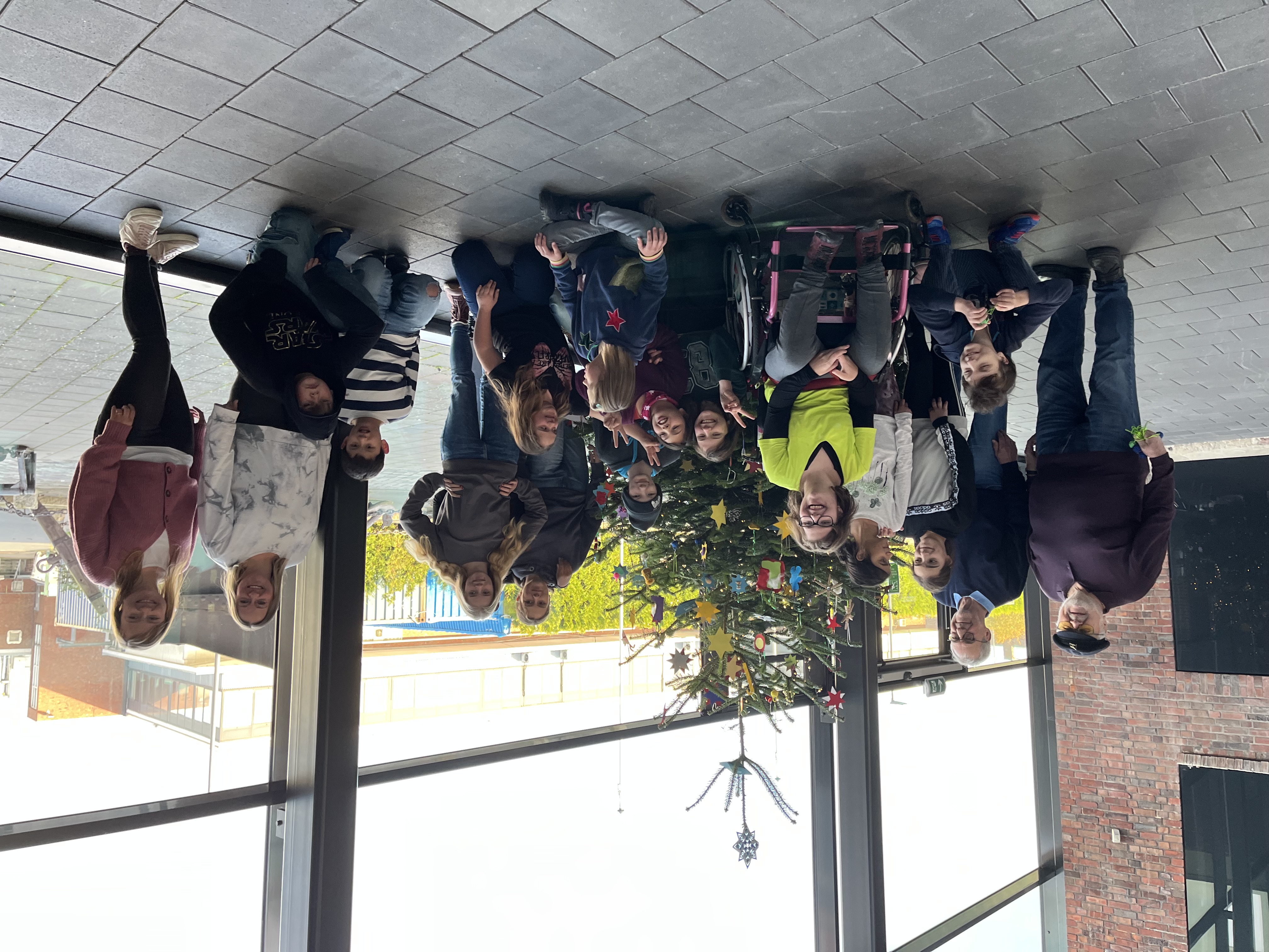 Weihnachtsbaumschmücken