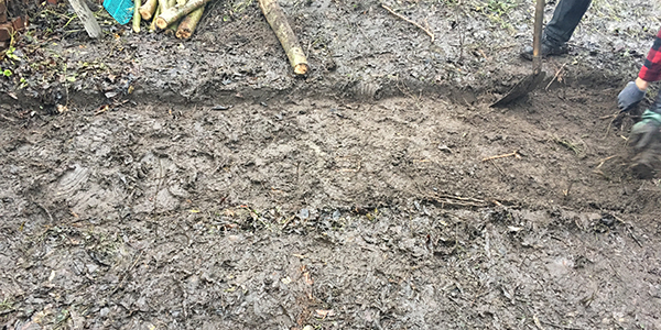 Vorbereitung für den Barfußpfad, Teil 1 Vorbereitung für den Barfußpfad, Teil 1